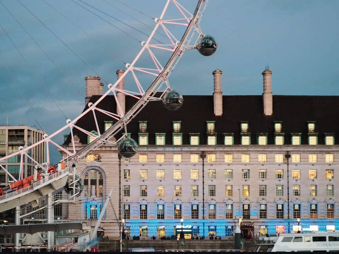 CÓMO USAR EL METRO EN LONDRES Y NO MORIR EN EL INTENTO
