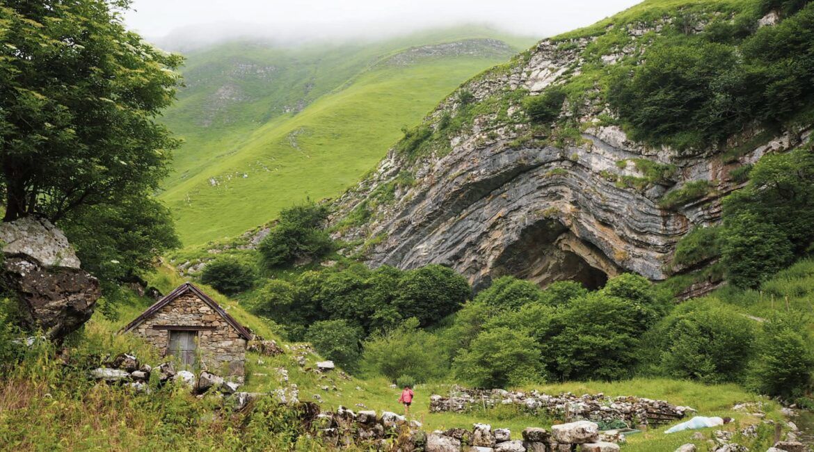 cueva de arpea