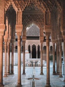 patio de los leones de la Alhambra