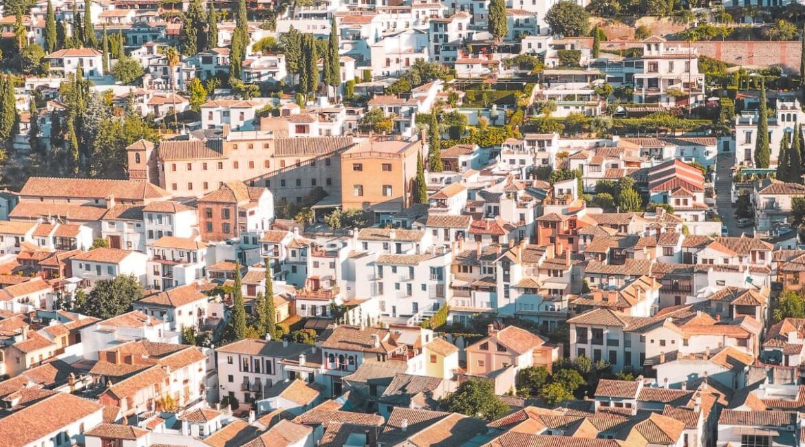 granada, alhambra, transporte sostenible por España