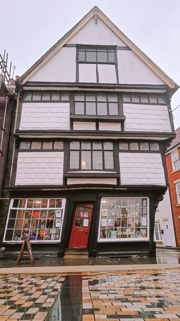 Canterbury the crooked house